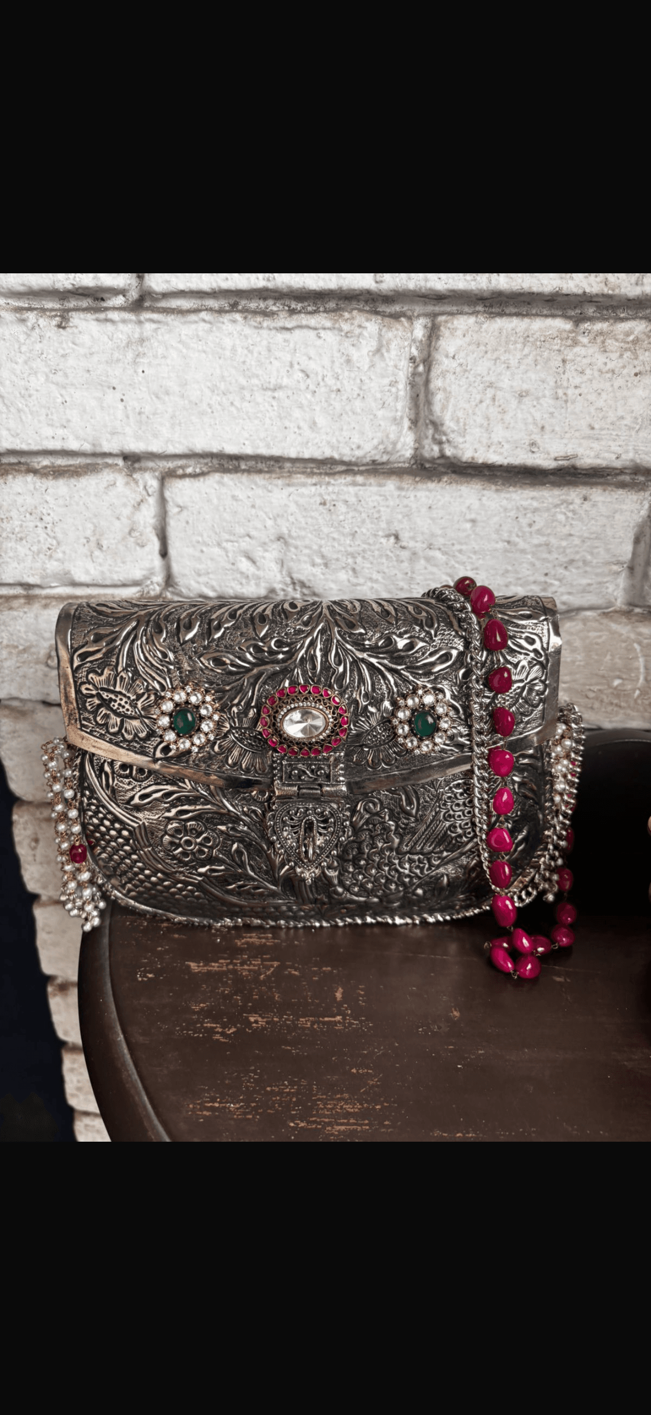 Silver Ruby Chain Clutch
