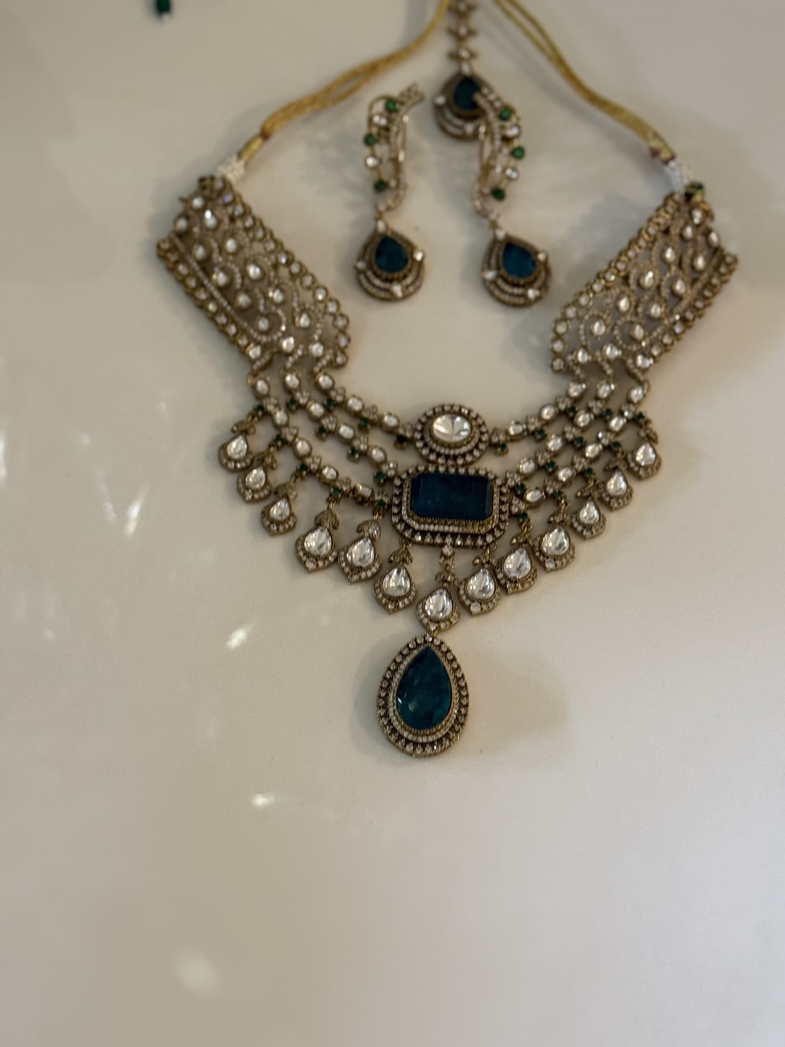 Regal Emerald Statement Necklace Set