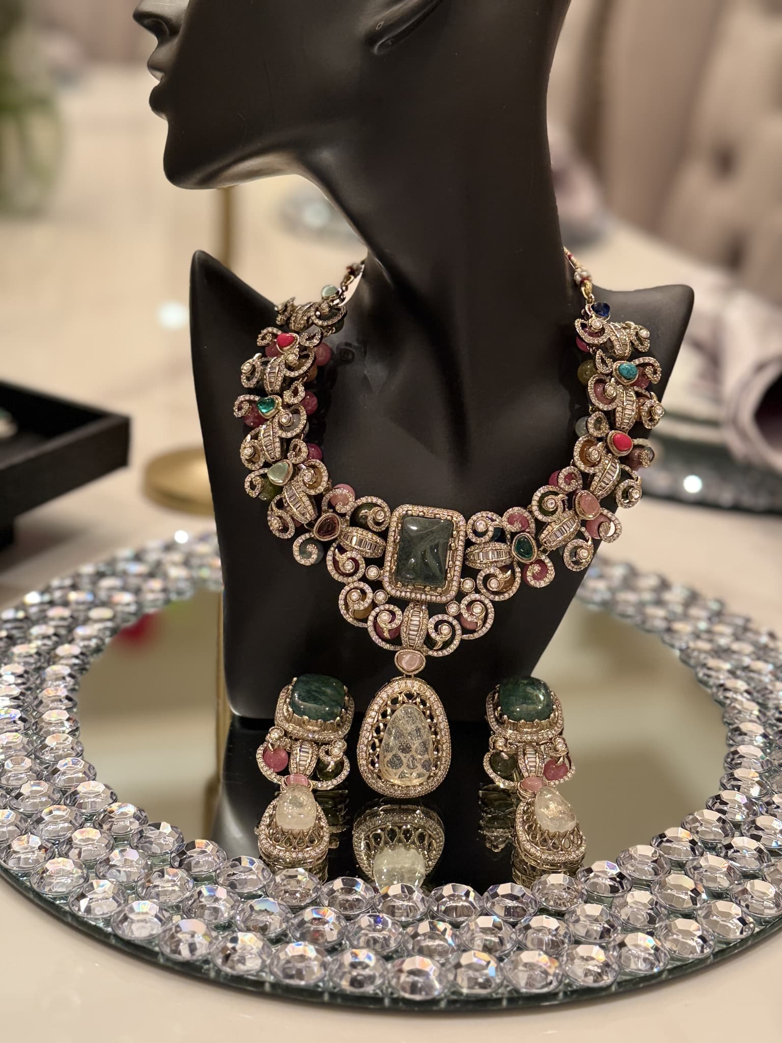 Multicolor Stone Baroque Necklace Set