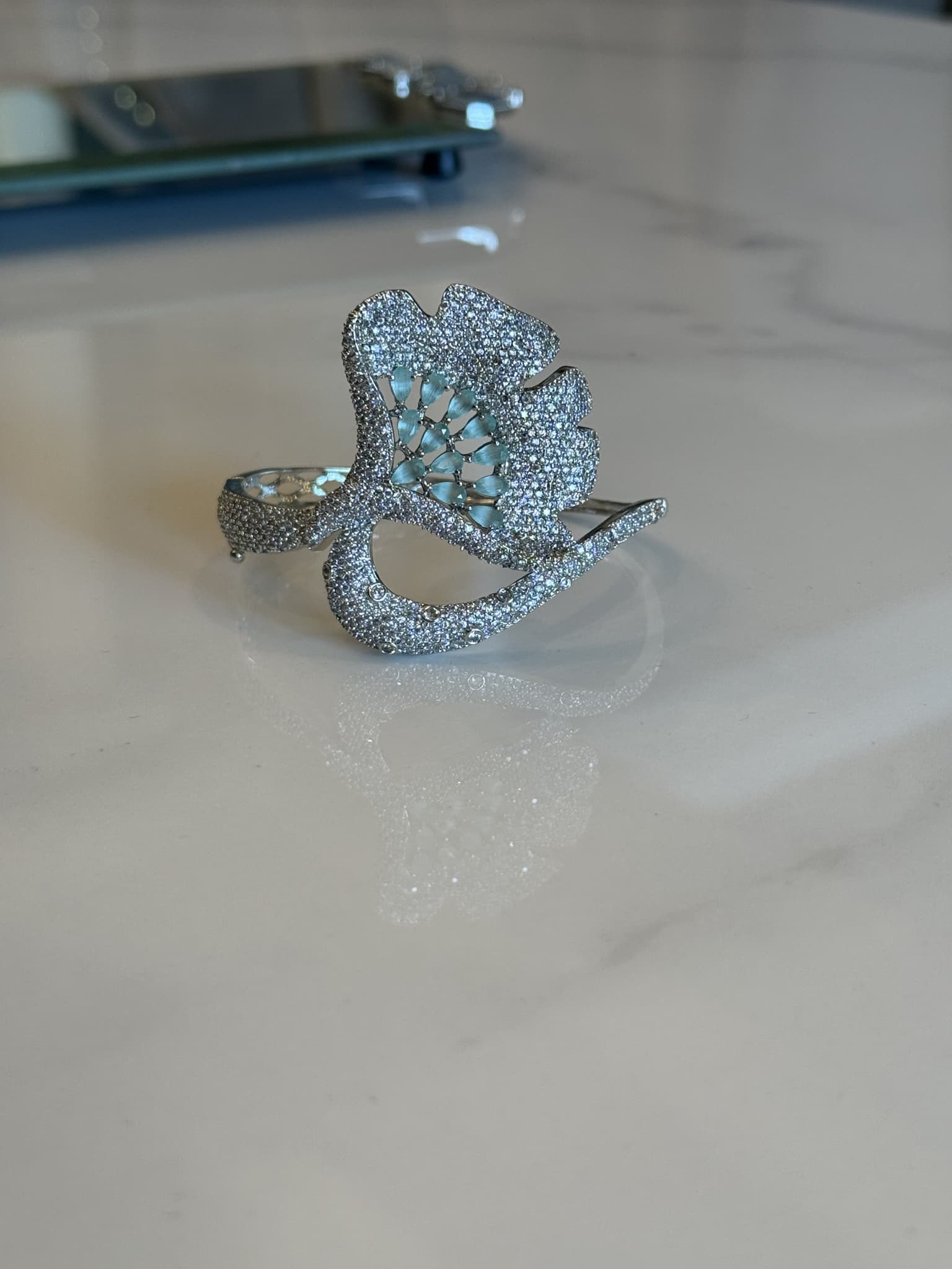 Fan Diamond Open Cuff