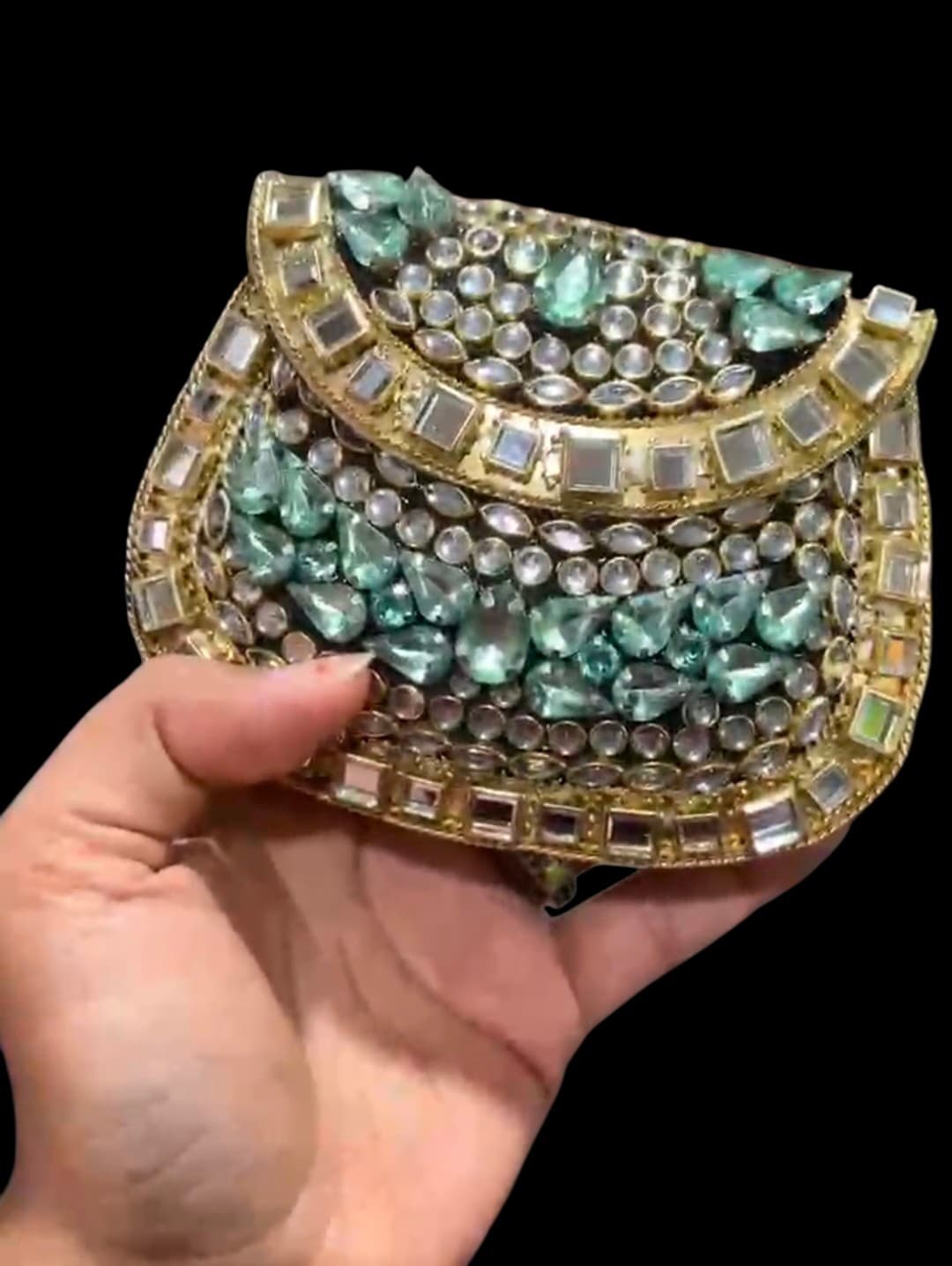 Emerald Pear Kundan Gold Clutch
