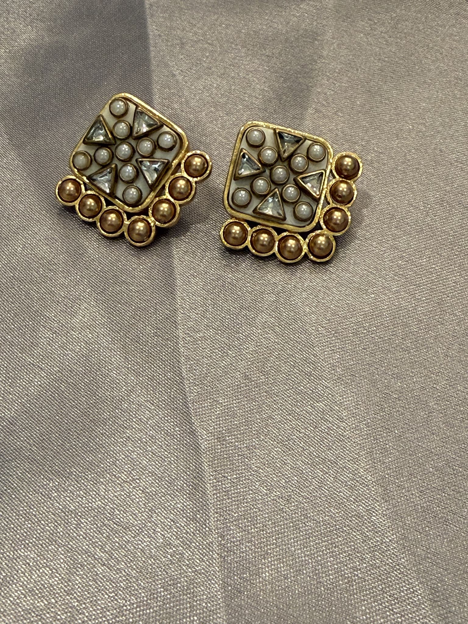 Square Pearl Cluster Stud Earrings