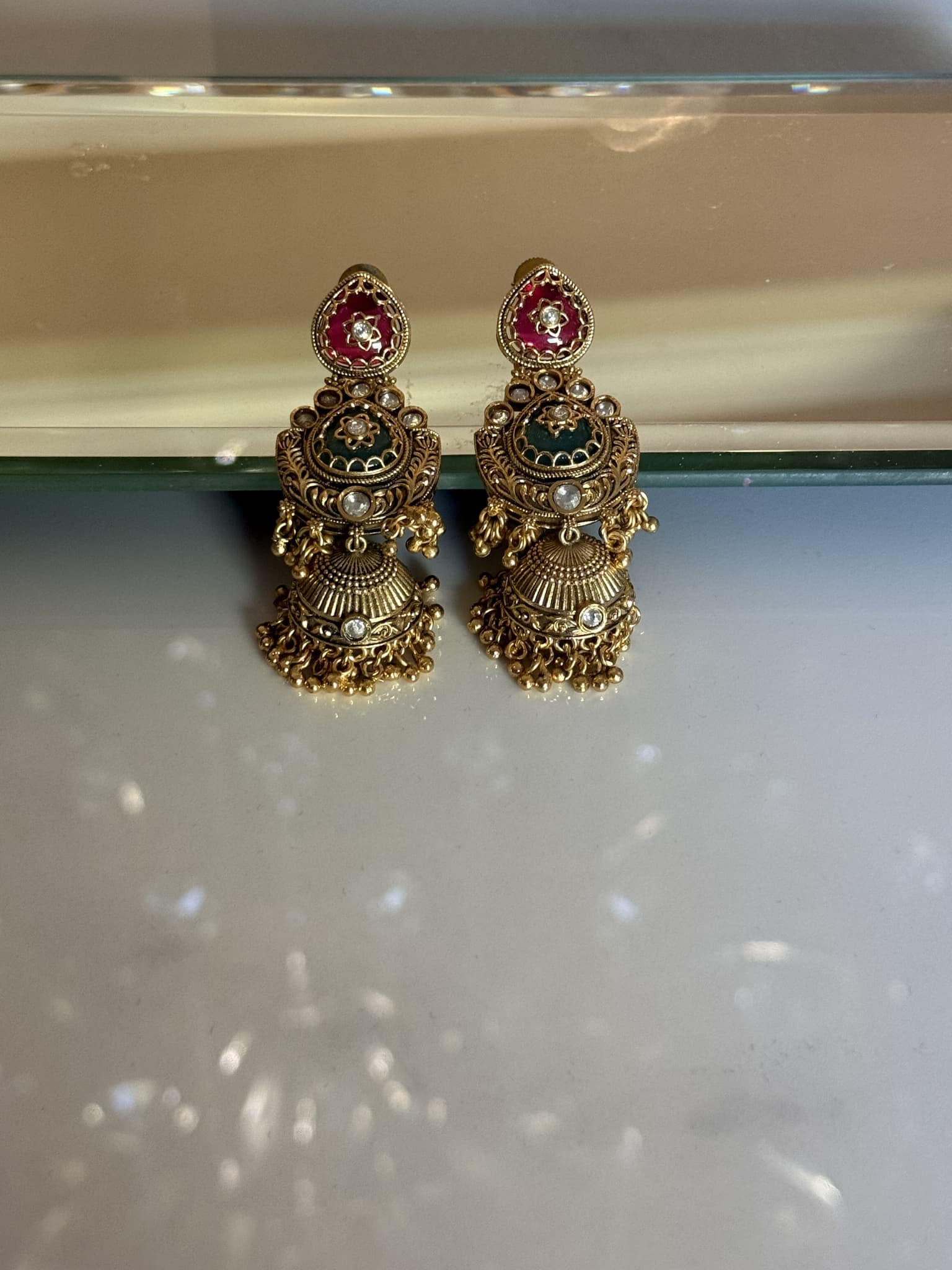 Kundan Filigree Jhumka Earrings