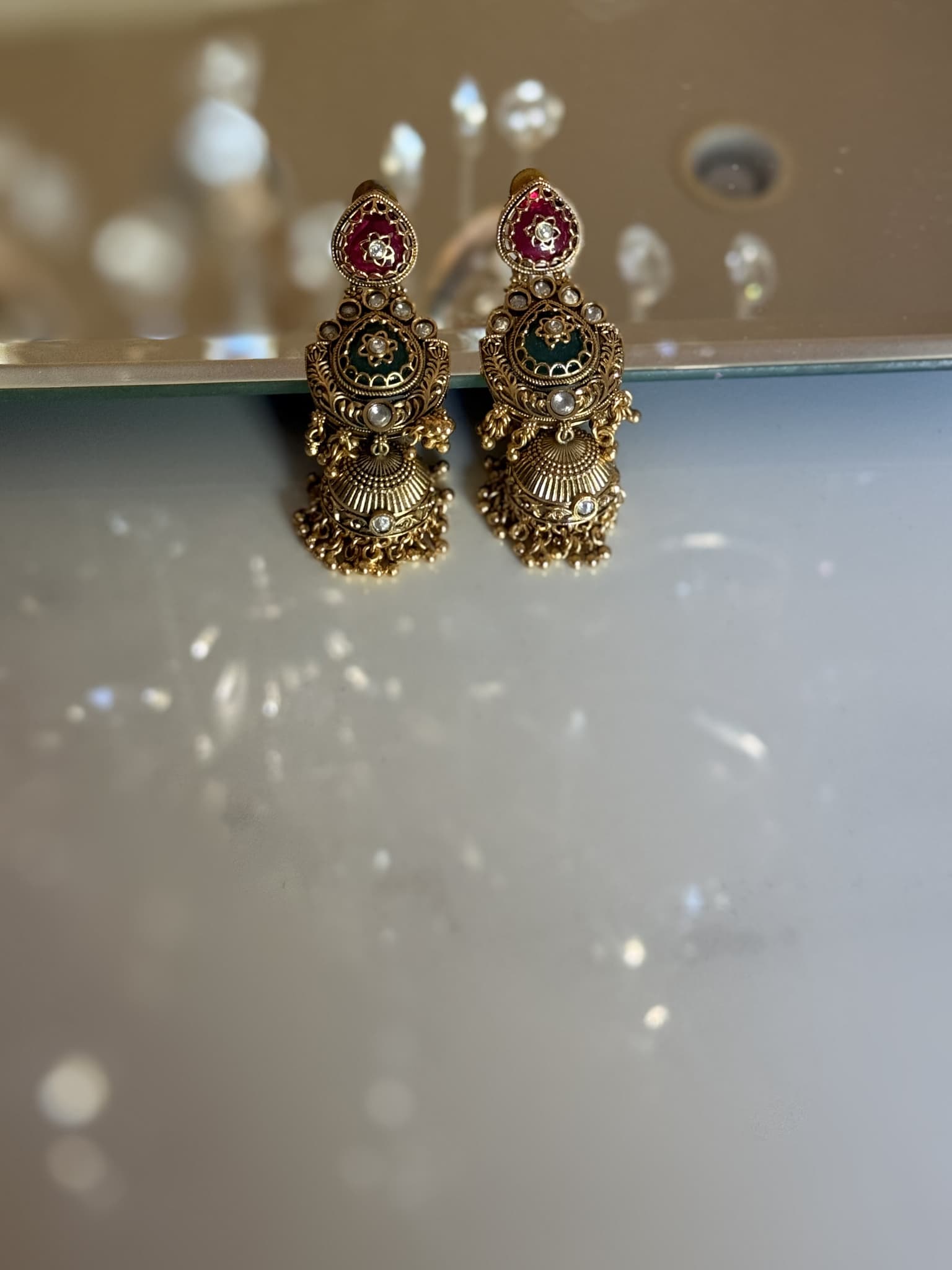 Kundan Filigree Jhumka Earrings