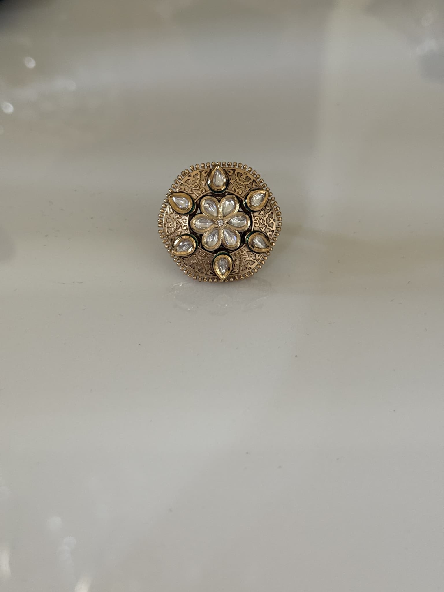 Kundan Floral Disc Ring