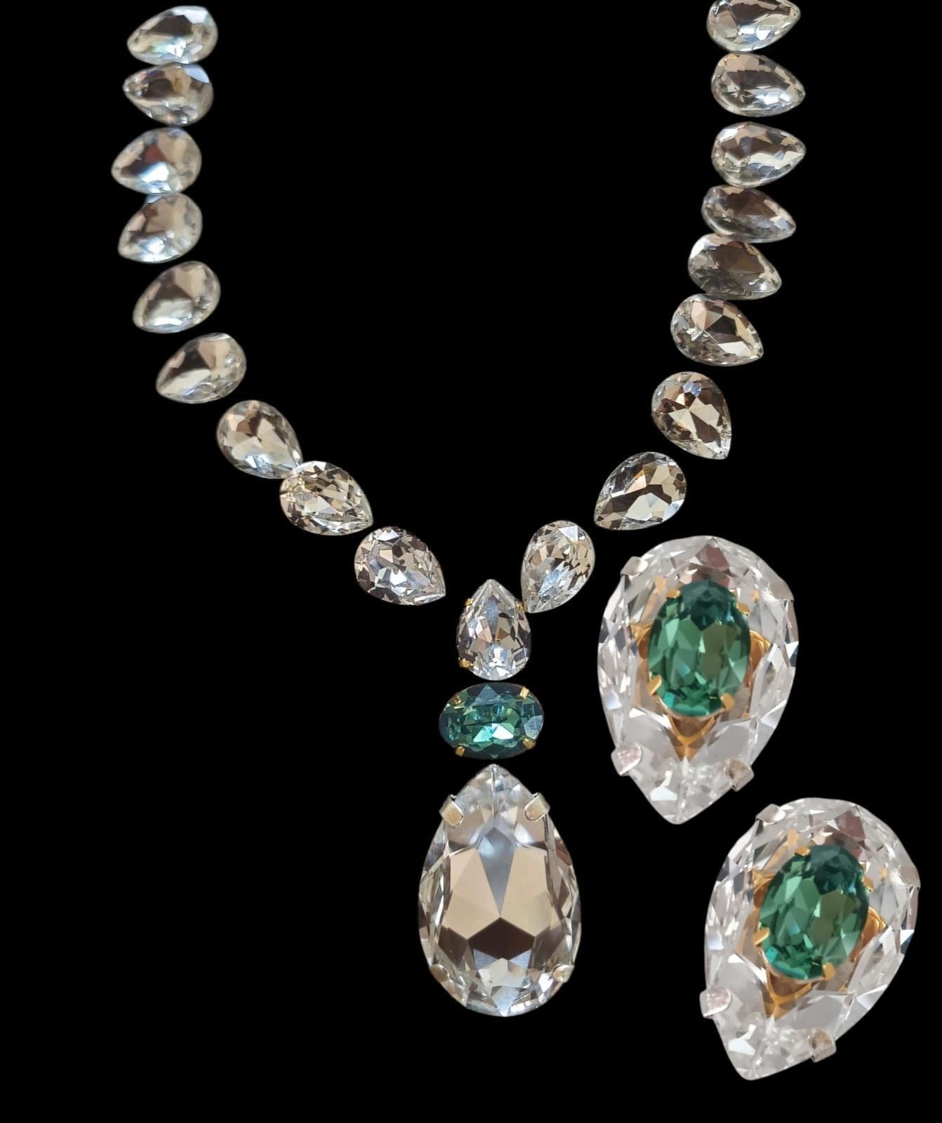Mixed Green and Champagne Gemstone Necklace Set