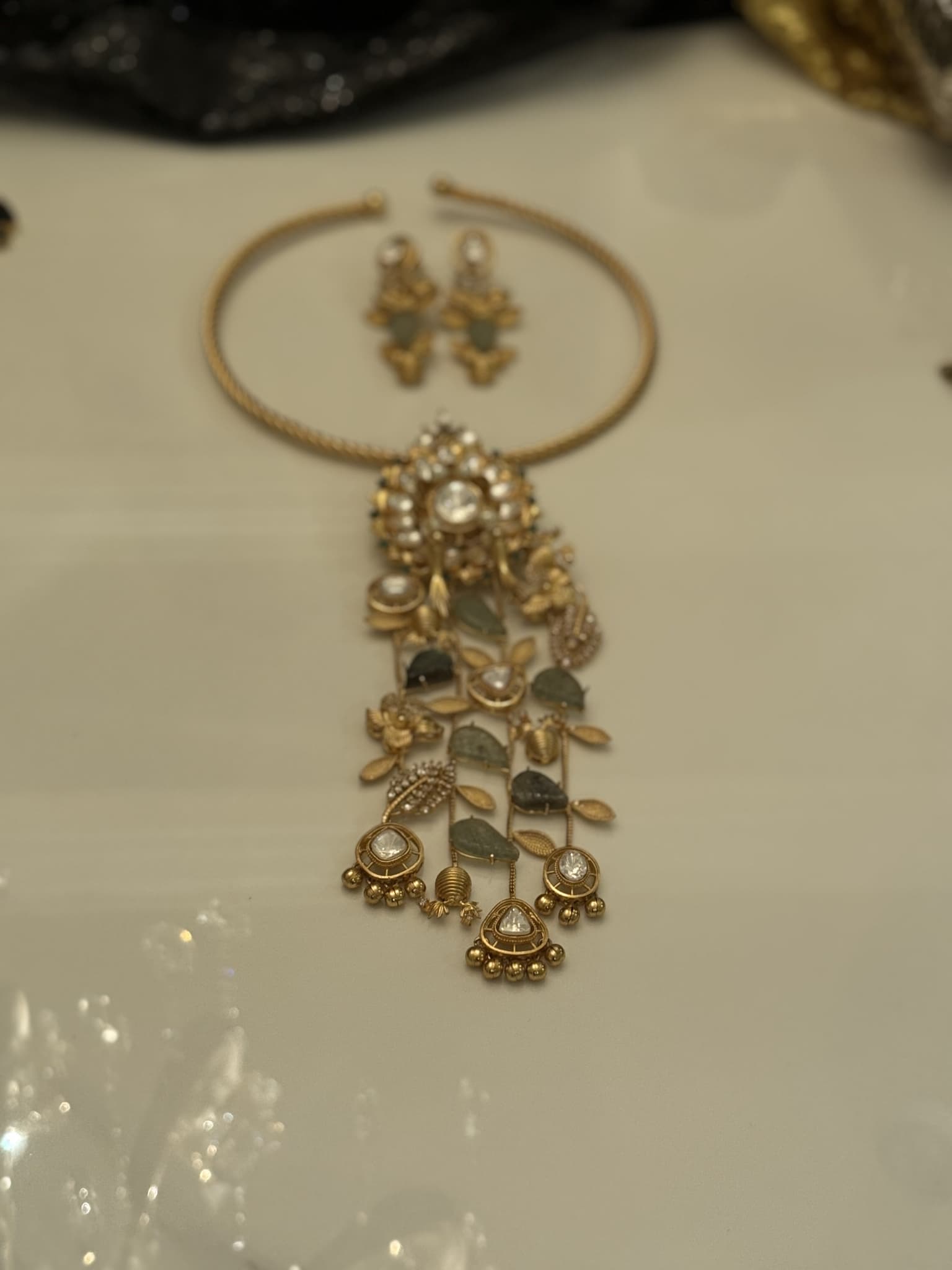Kundan Leaf Fringe Set