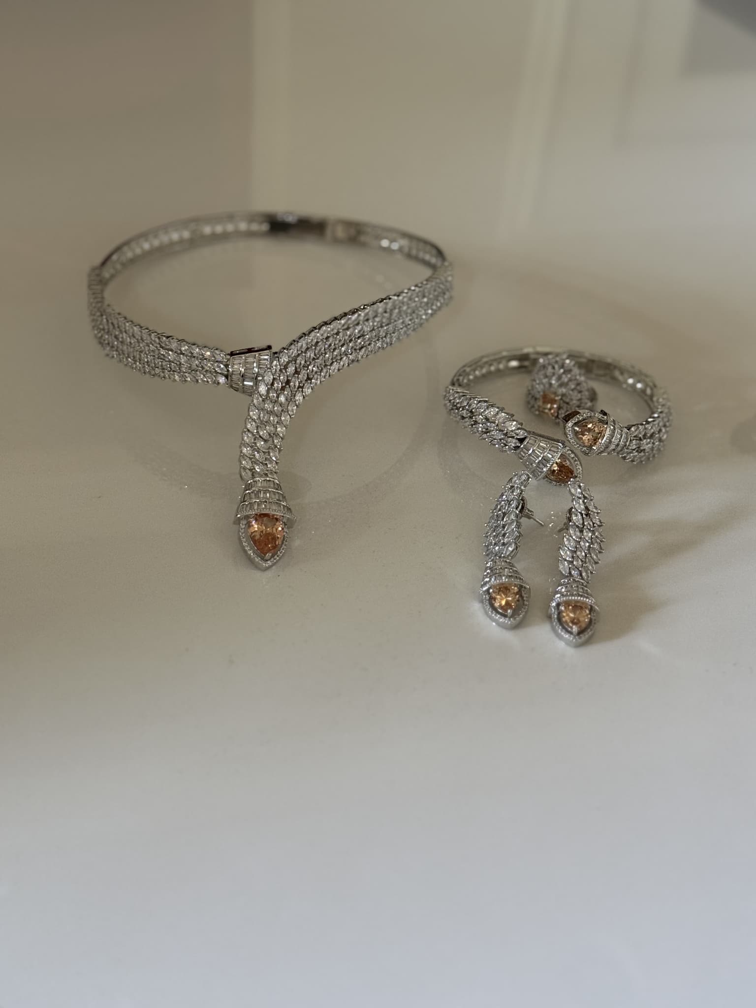 Diamond and Champagne Snake Set