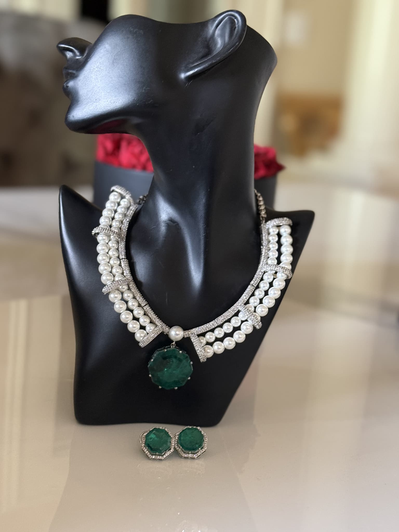emerald-fringe-collar-set