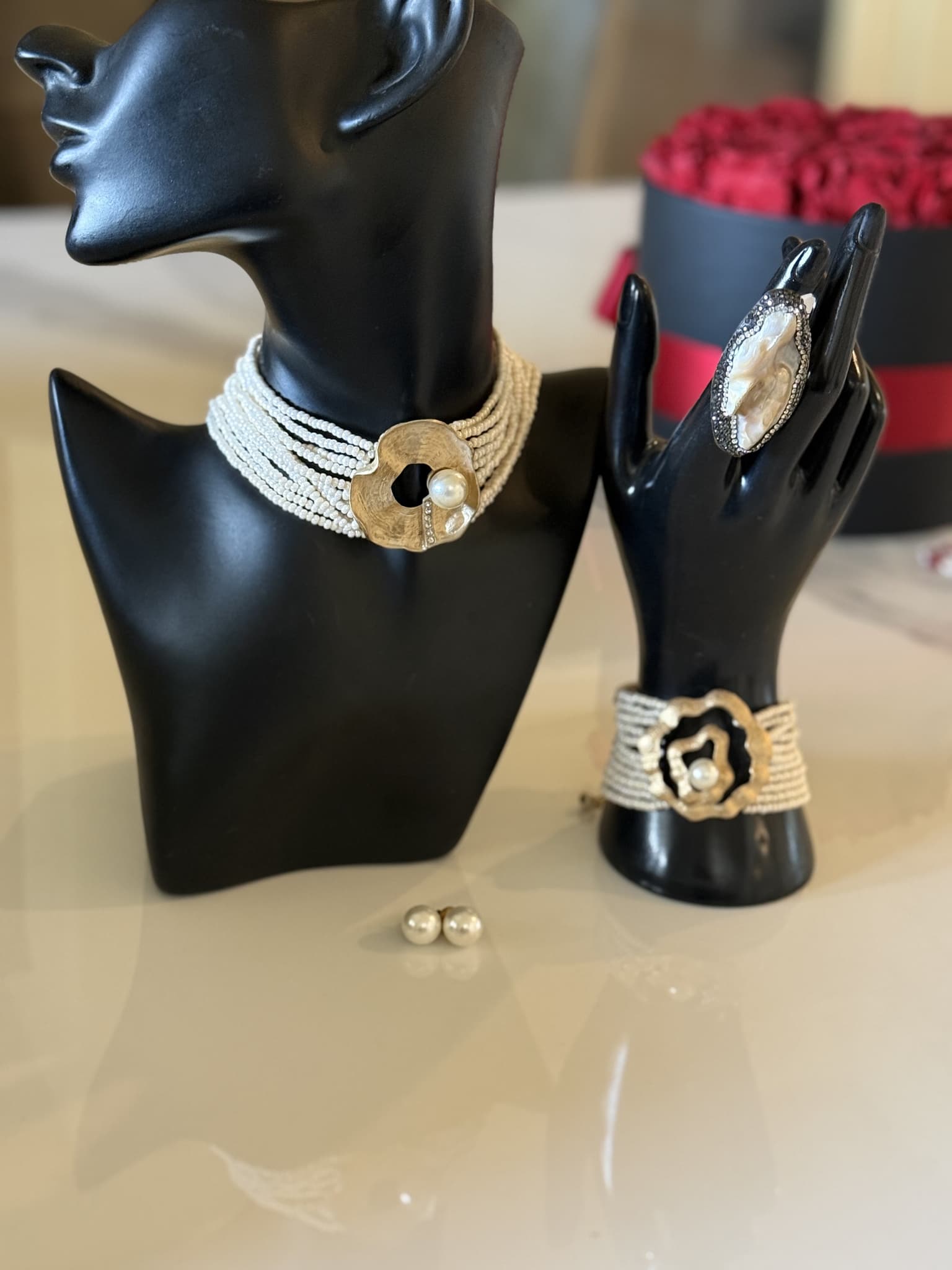 Pearl floral Necklace Set