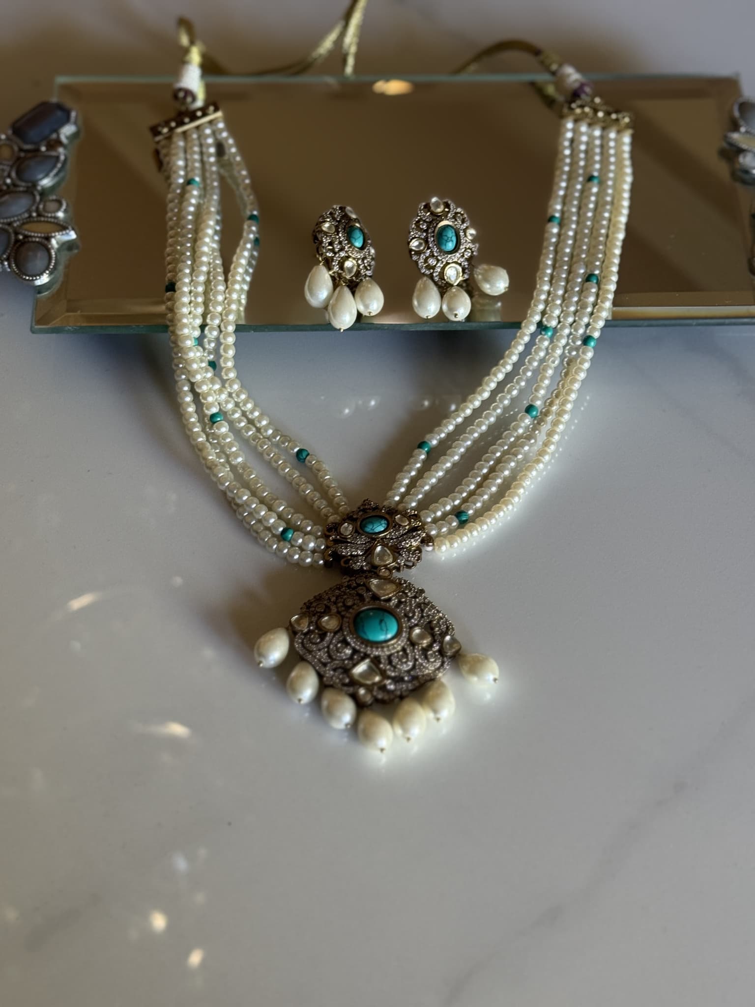 Pearl floral Necklace Set
