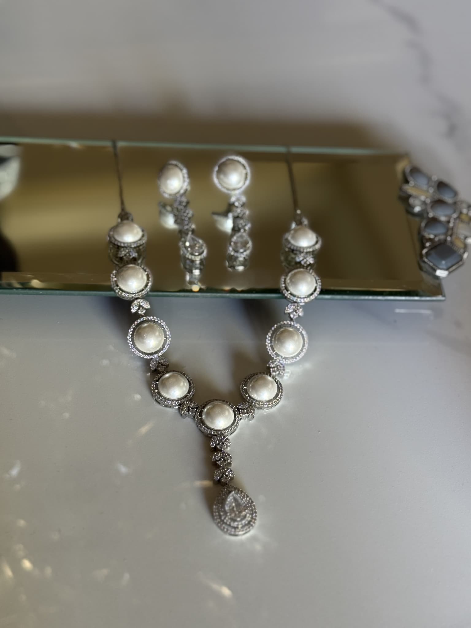 Pearl Halo Set