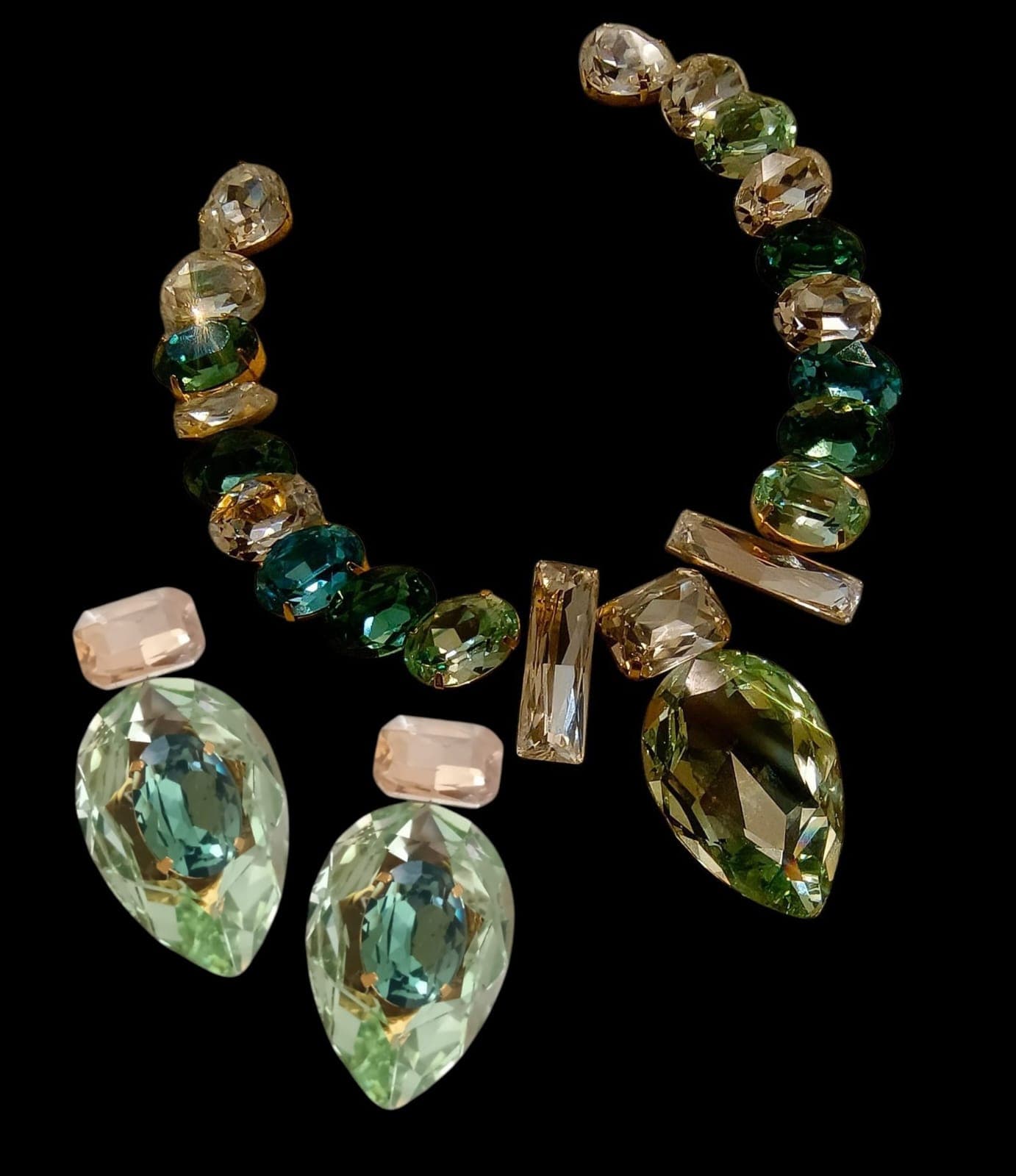 Swaroski crystal Resin Drop Necklace Set