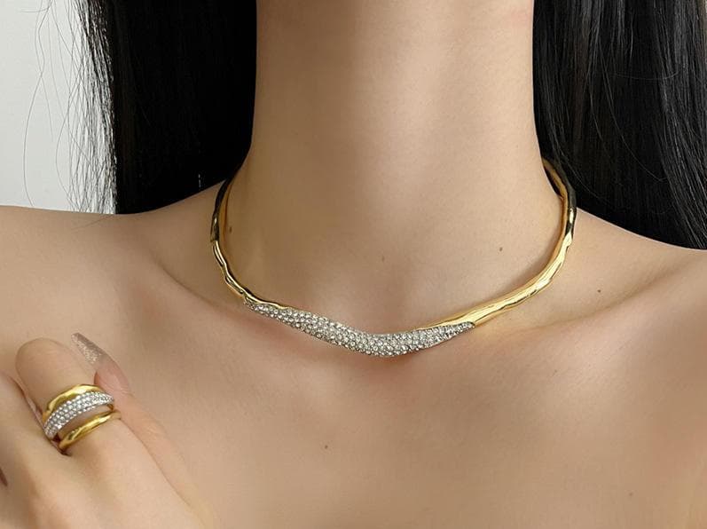 Necklaces from Ora Art Jewelry